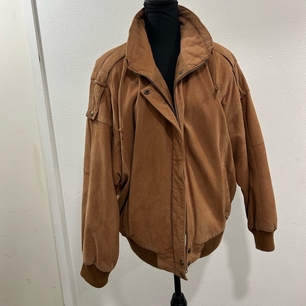Vintage Men's Tan Bomber Style Leather Jacket